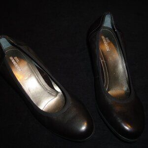 Ros Hommerson- Black Halo Pumps-2" Heel-Size 6.5M- Excellent Condition